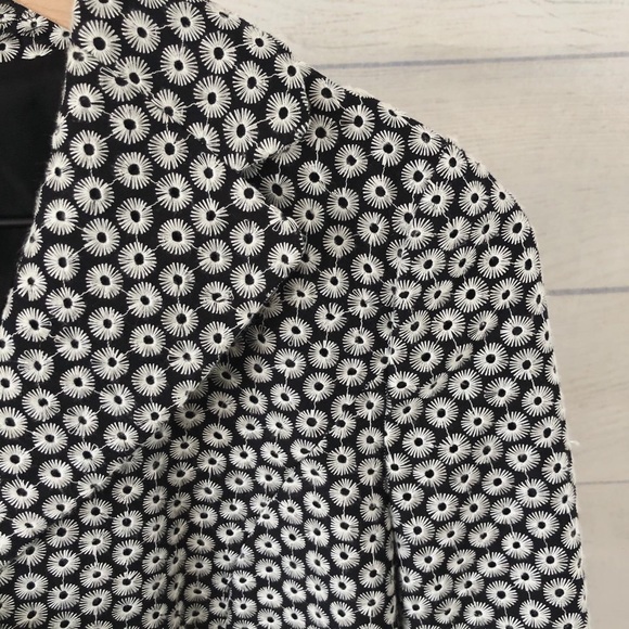 Ann Taylor cropped swing jacket blazer - Picture 4 of 4